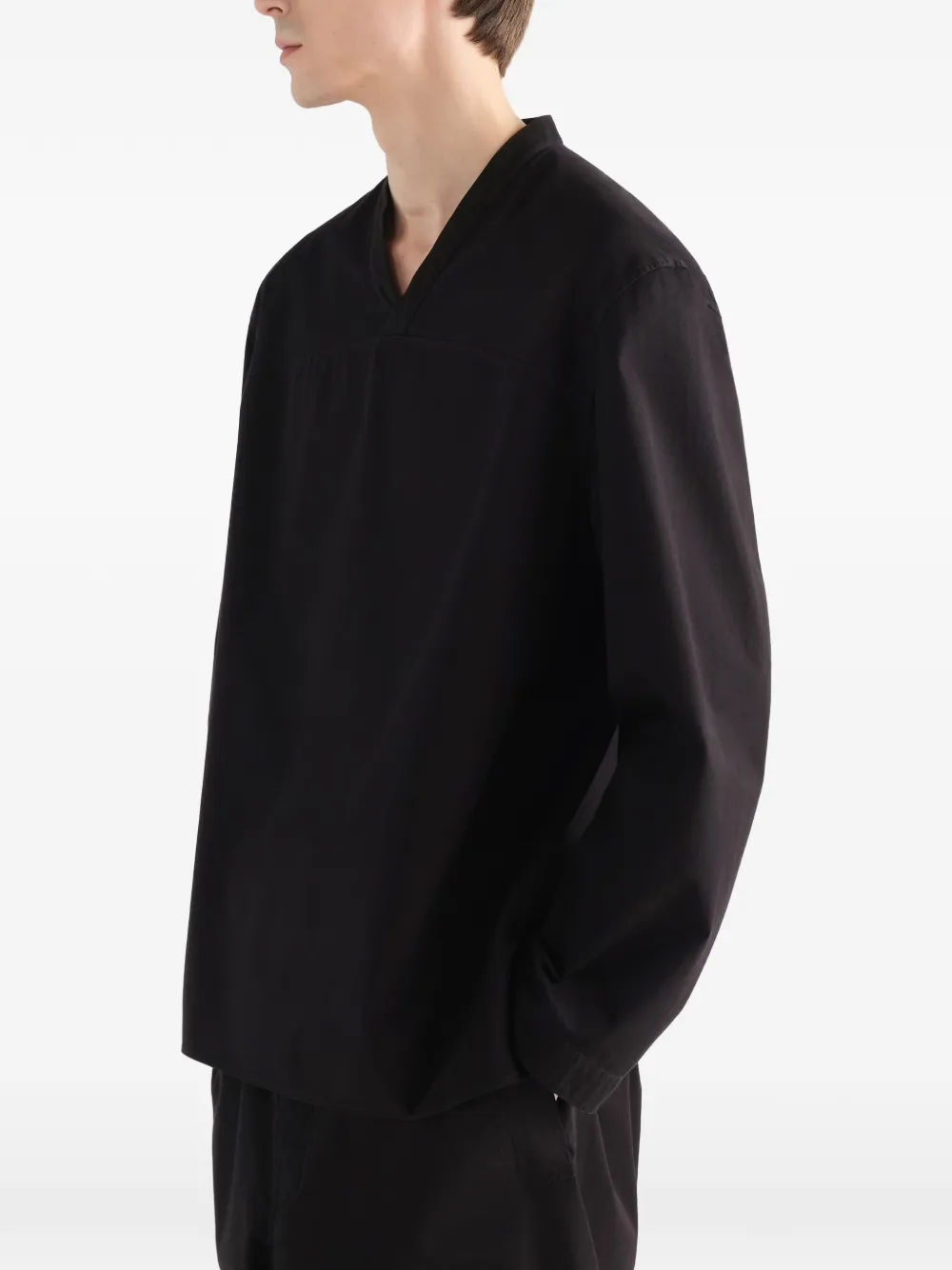LEMAIRE Katoenen twill top met V-hals Zwart