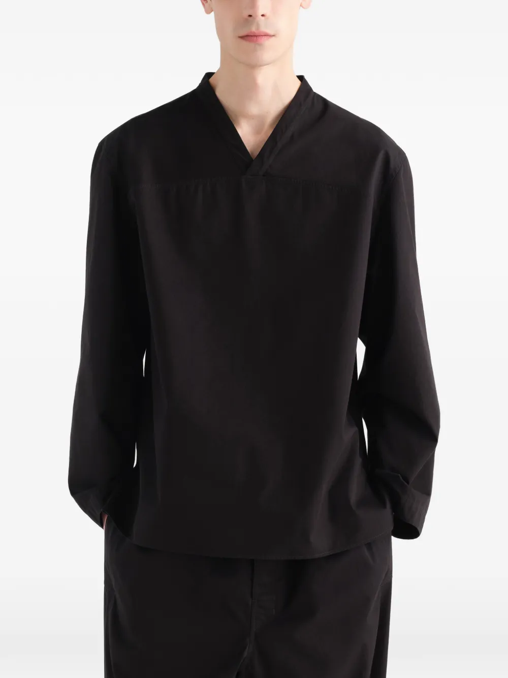 LEMAIRE Katoenen twill top met V-hals Zwart