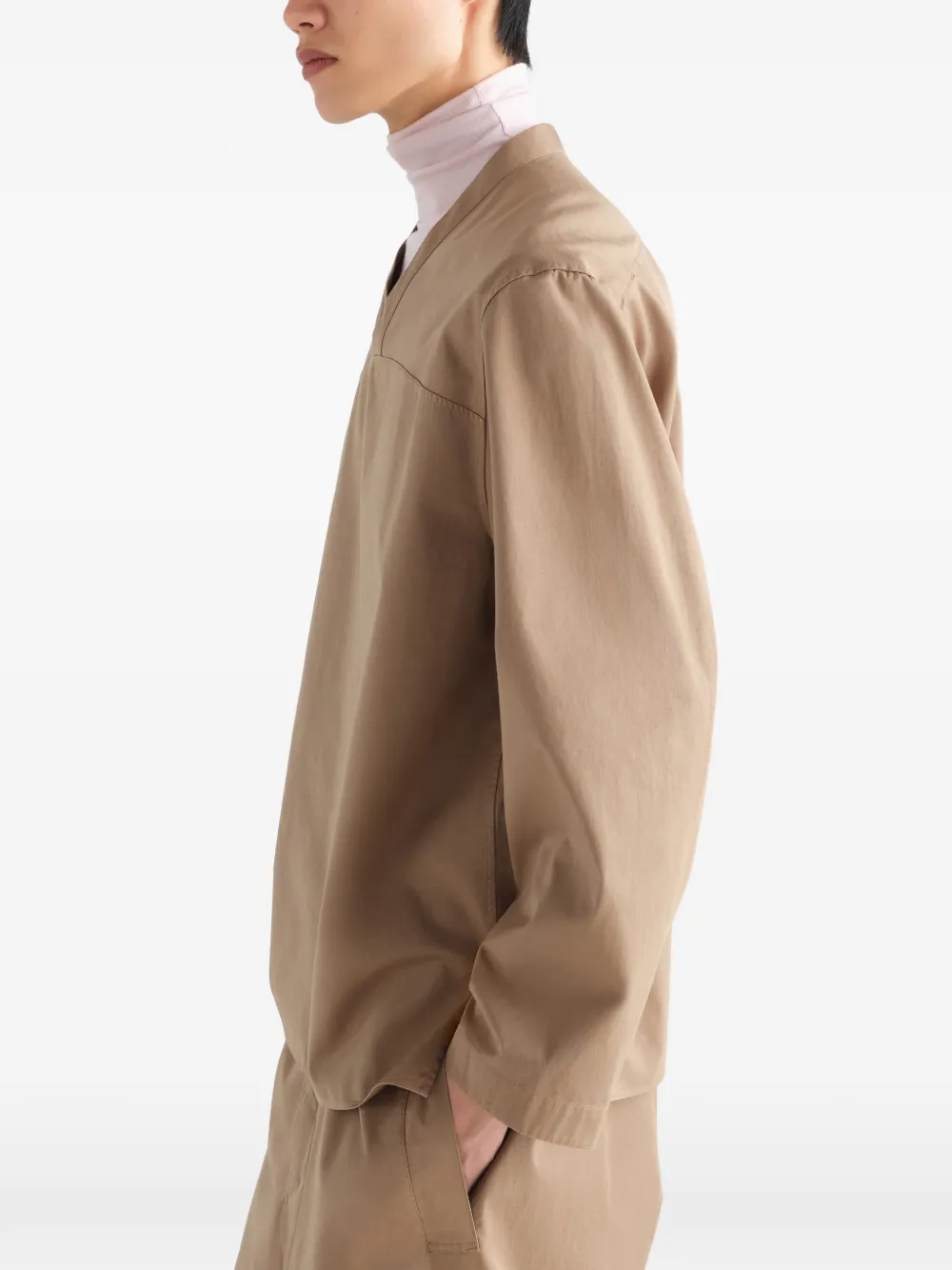 LEMAIRE Top met V-hals en licht katoenen twill Bruin