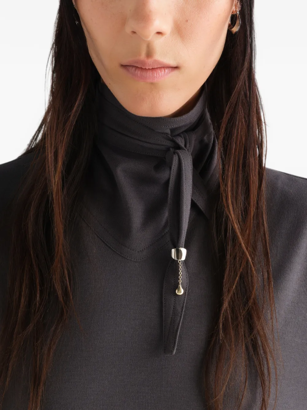 LEMAIRE Messing sjaalornament Zilver