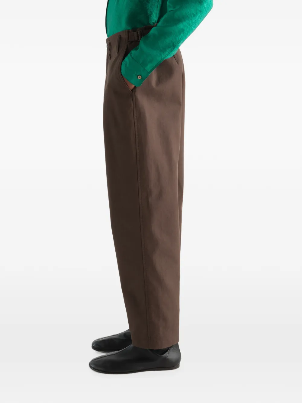 LEMAIRE Twill broek met toelopende pijpen en katoenen details Bruin