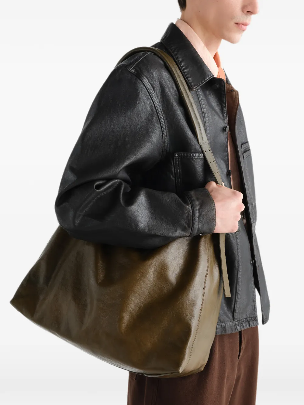 LEMAIRE Leren tas met band Groen