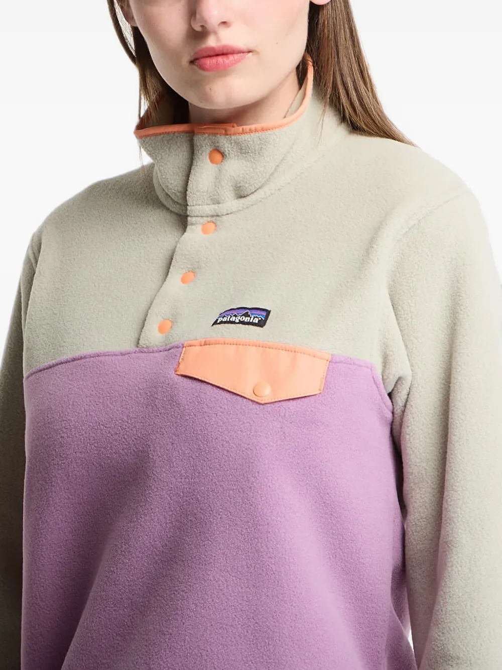 Patagonia Synchilla sweater met colourblocking en drukknoopsluiting Paars