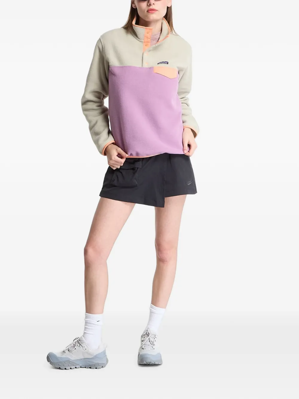 Patagonia Synchilla sweater met colourblocking en drukknoopsluiting Paars