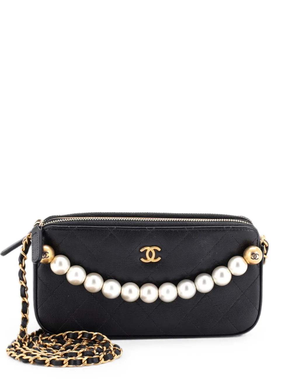 CHANEL Pre-Owned Clutch tonda in pelle di agnello trapuntata con catena e perle - Nero