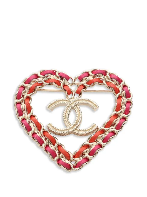 Chanel Pre-owned 1986-1988 Interlocking CC Heart Brooch in Gold