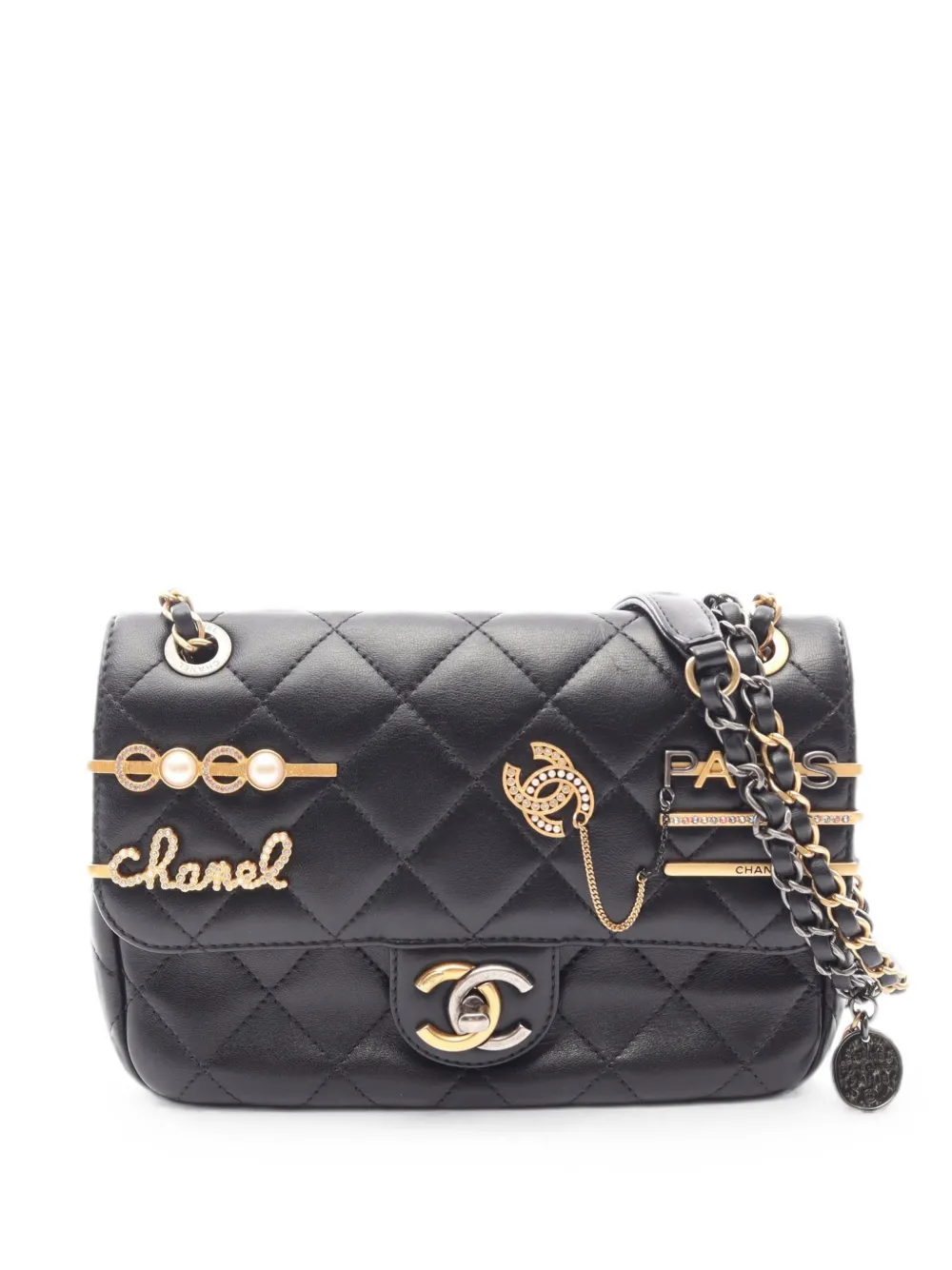 CHANEL Pre-Owned 2021 Matelassé shoulder bag - Black