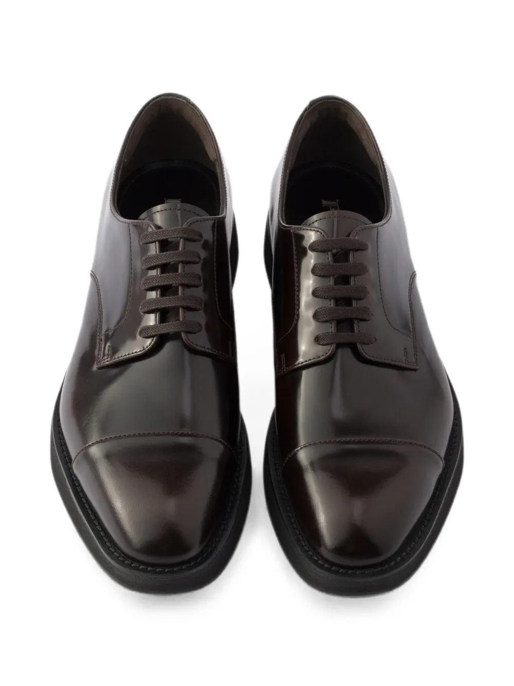 Prada Geborstelde leren veterschoenen Bruin