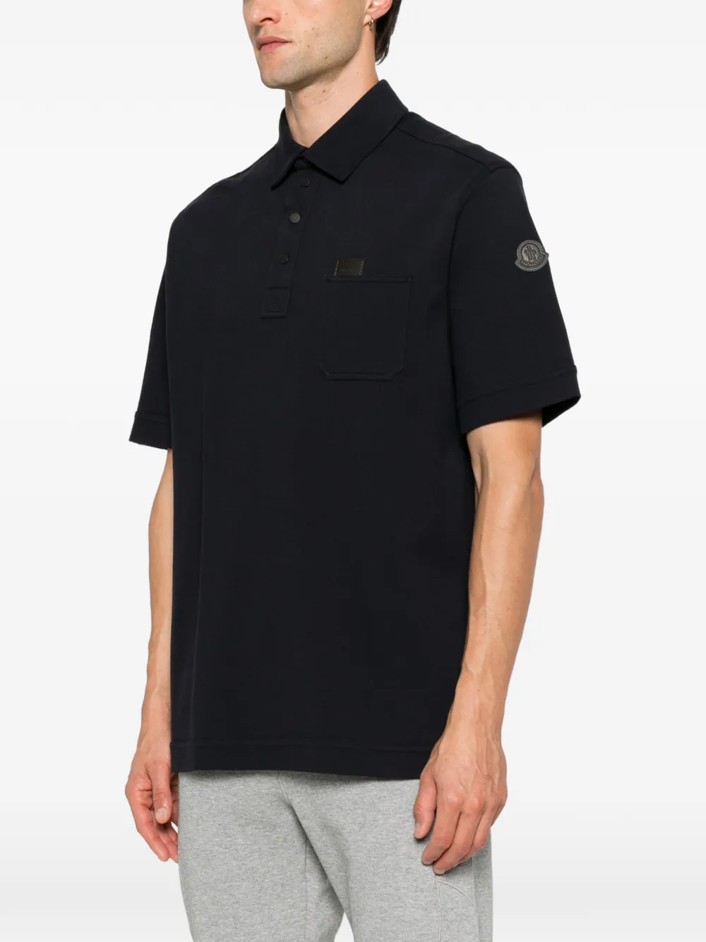 Moncler Katoenen poloshirt met leren logo-label Blauw