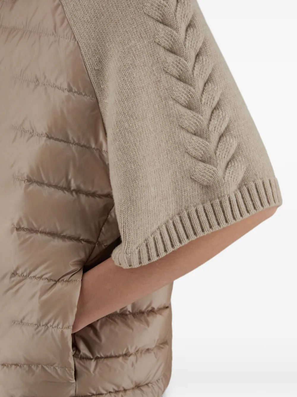 Herno Resort gewatteerd kabelgebreid jack Beige