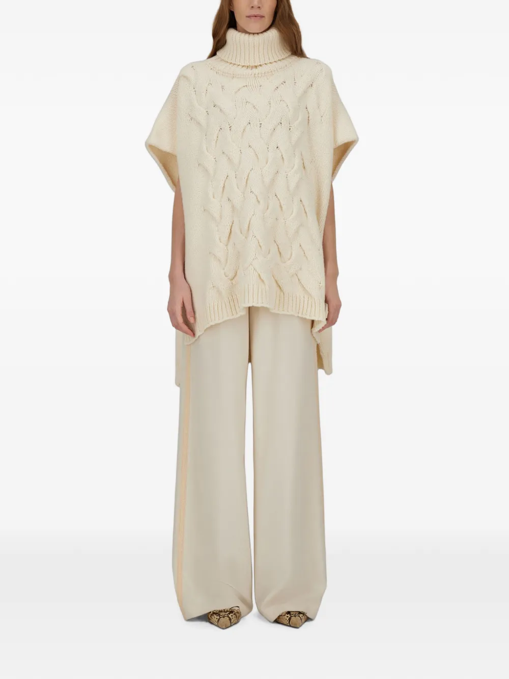 Herno Resort kabelgebreide cape met col Wit