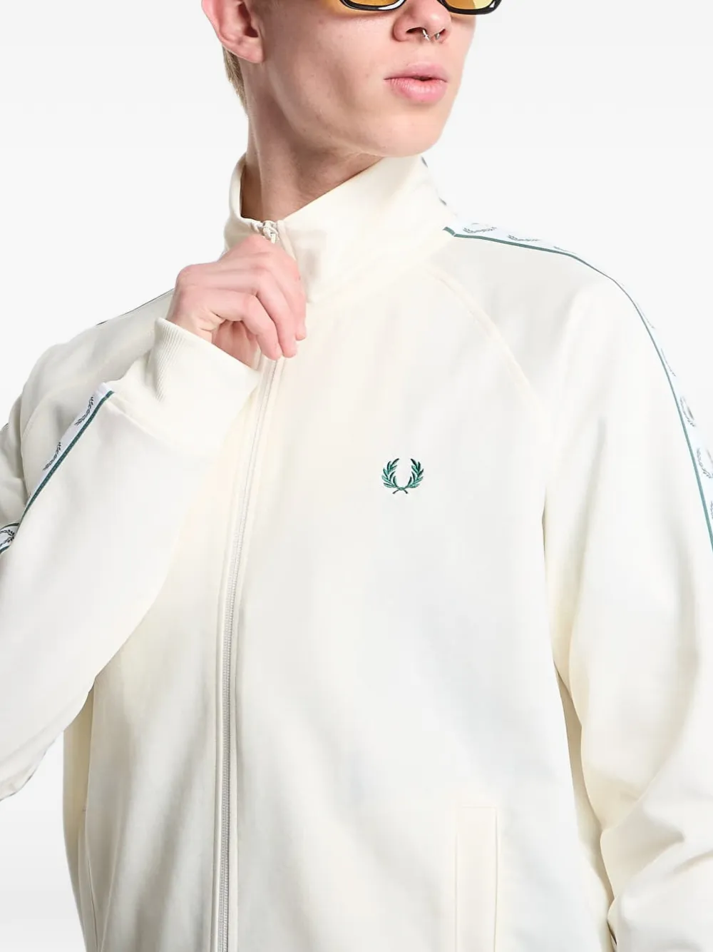 Fred Perry Trainingsjack met geborduurd logo en banddetail Wit