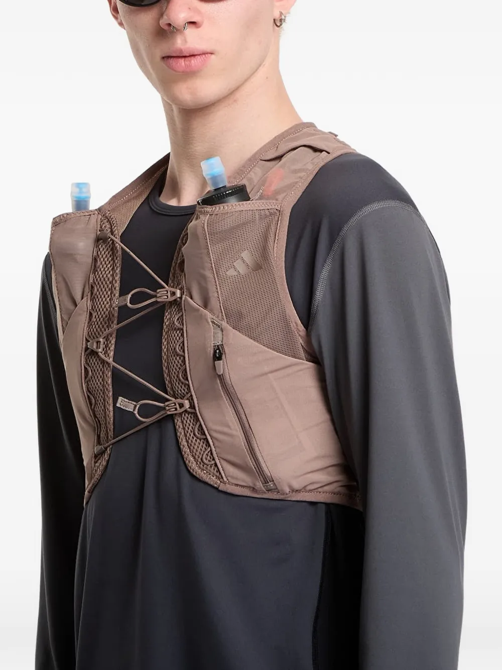 adidas Terrex Xperior mesh-panel vest Beige