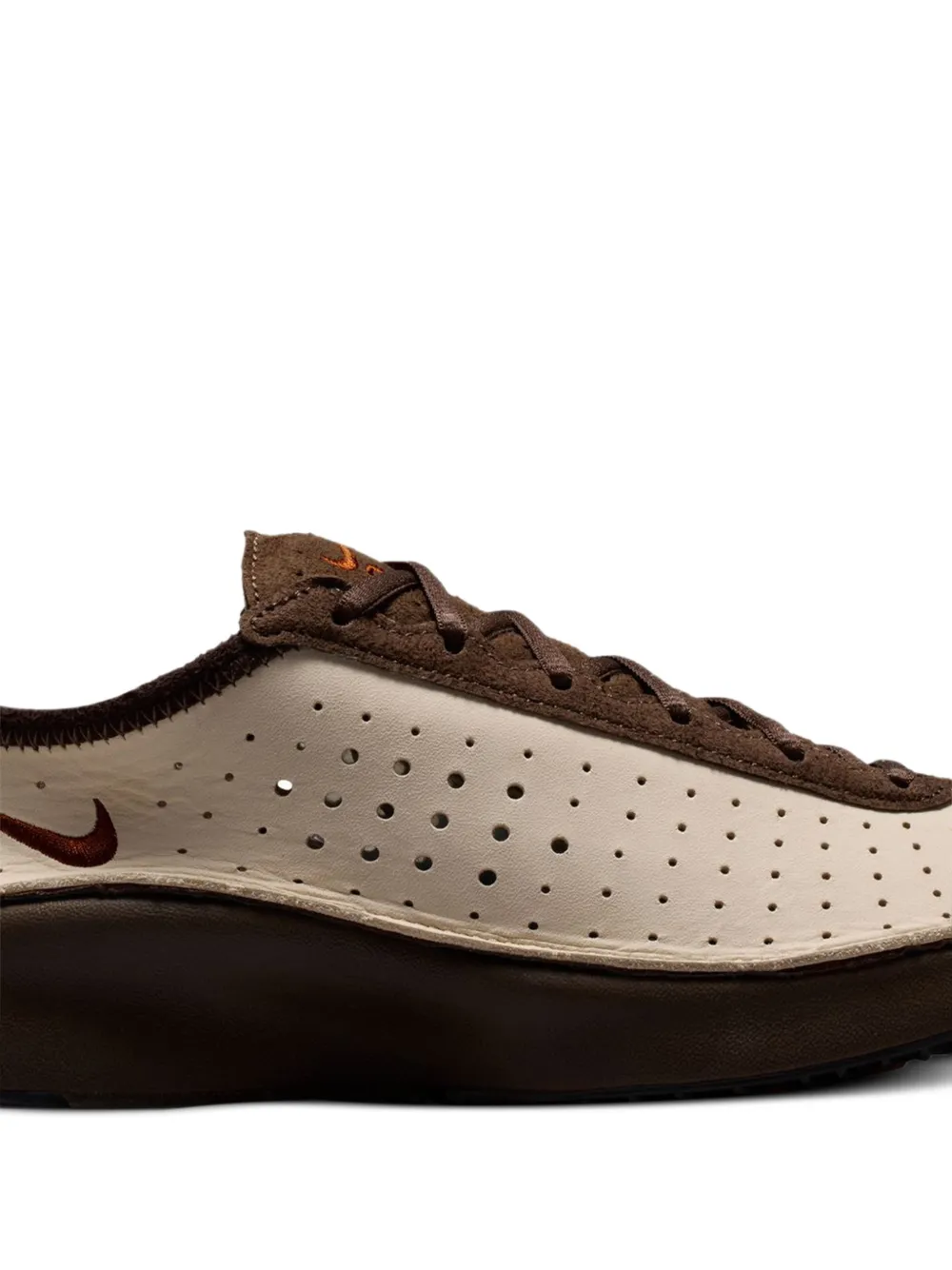 Nike Air Superfly sneakers met geperforeerde details Beige
