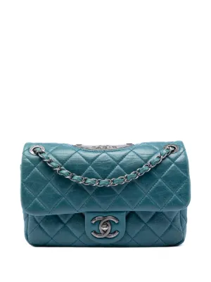 CHANEL シャネル ベルティ キルティングショルダーバッグ CHANEL Pre-Owned キルティング ベルベット ショルダーバッグ | ブルー