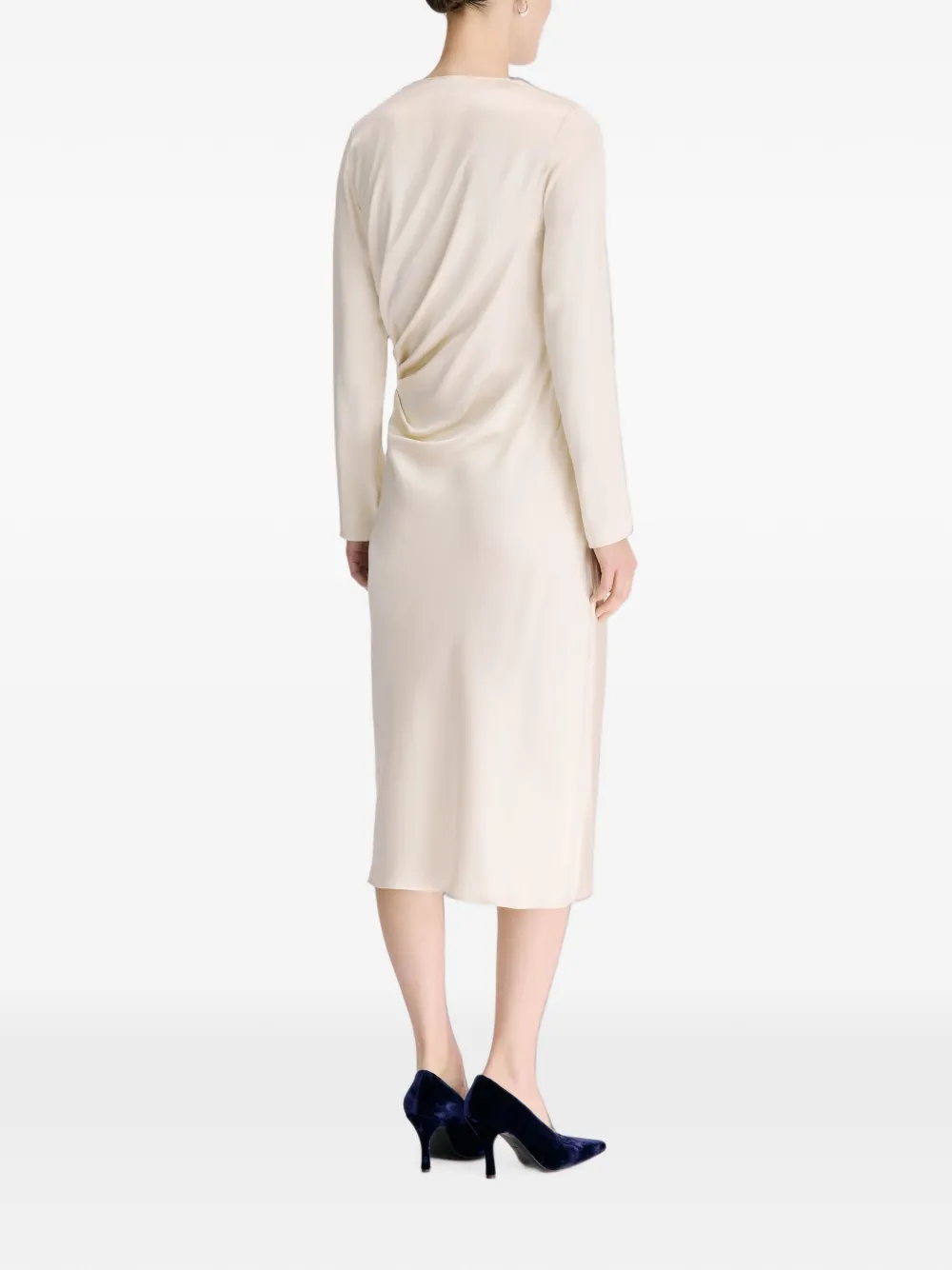 LouLou de Saison Fabio gedrapeerde satijnen midi-jurk Beige