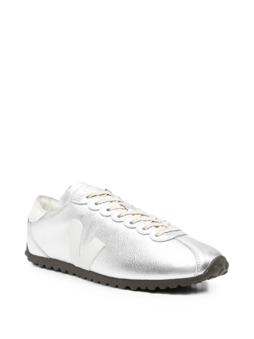 VEJA Cateyes metallic-leather sneakers Zilver