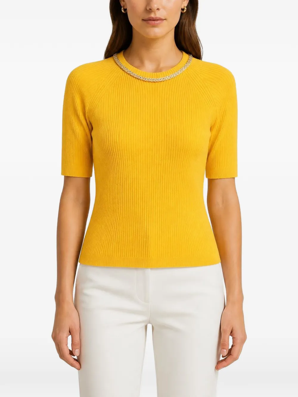 RETORI Ribgebreid T-shirt met kettingdetail Geel
