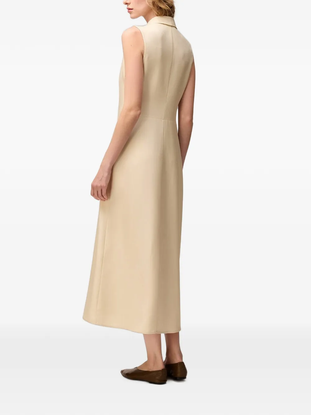 RETORI Zijden jurk met kettingdetail Beige