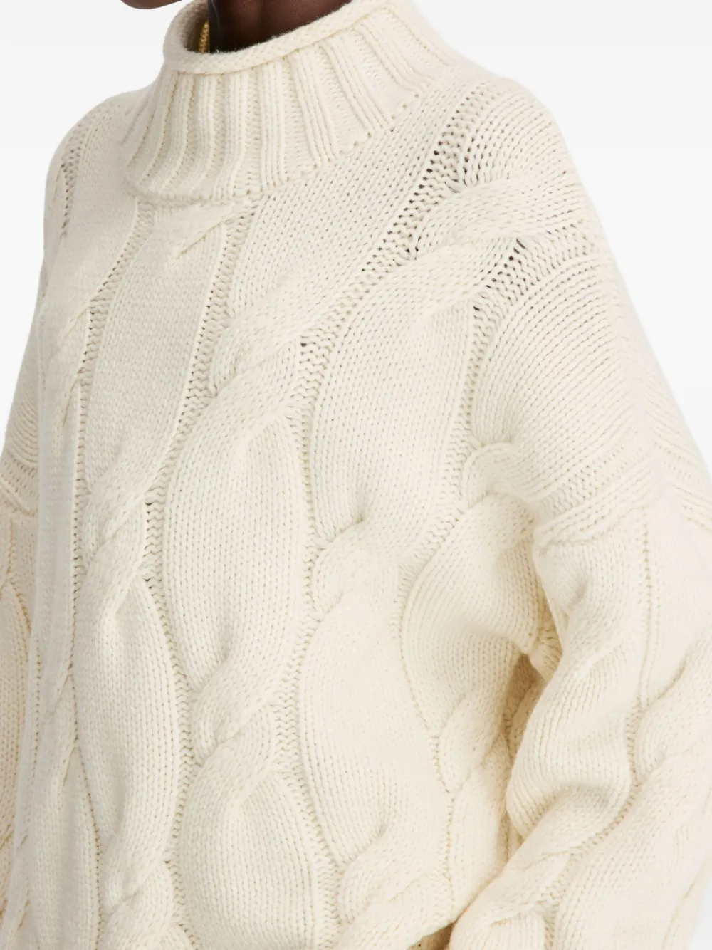 LouLou de Saison Kabelgebreide trui met opstaande kraag Beige