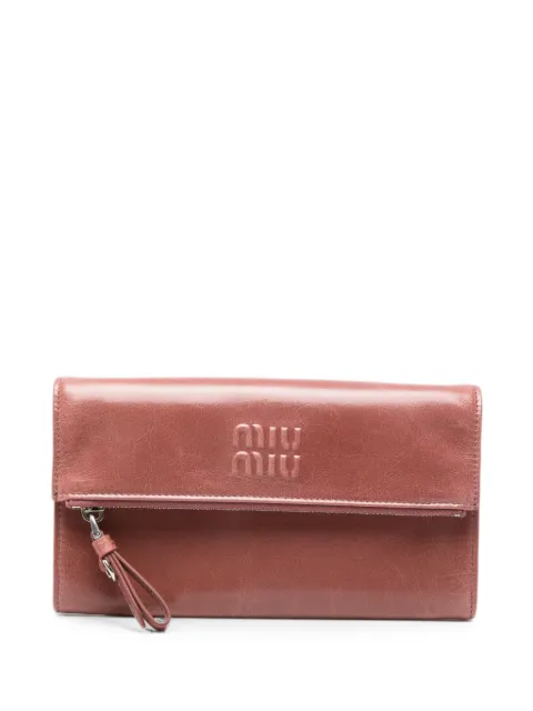 Miu Miu Clutch con logo goffrato