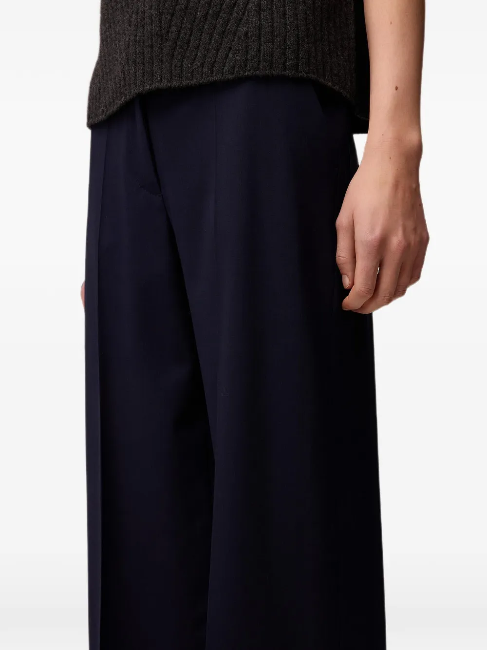 RETORI Plooibroek met wijde pijpen Blauw