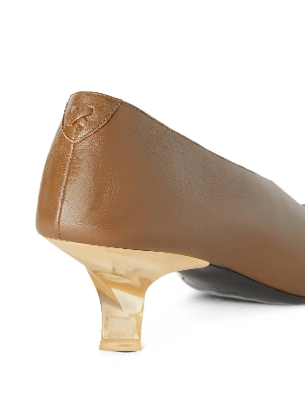 RETORI Pumps met spiraalvormige hak en puntige neus Bruin