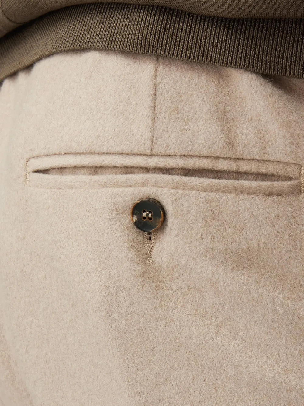 RETORI Ruimvallende broek Beige