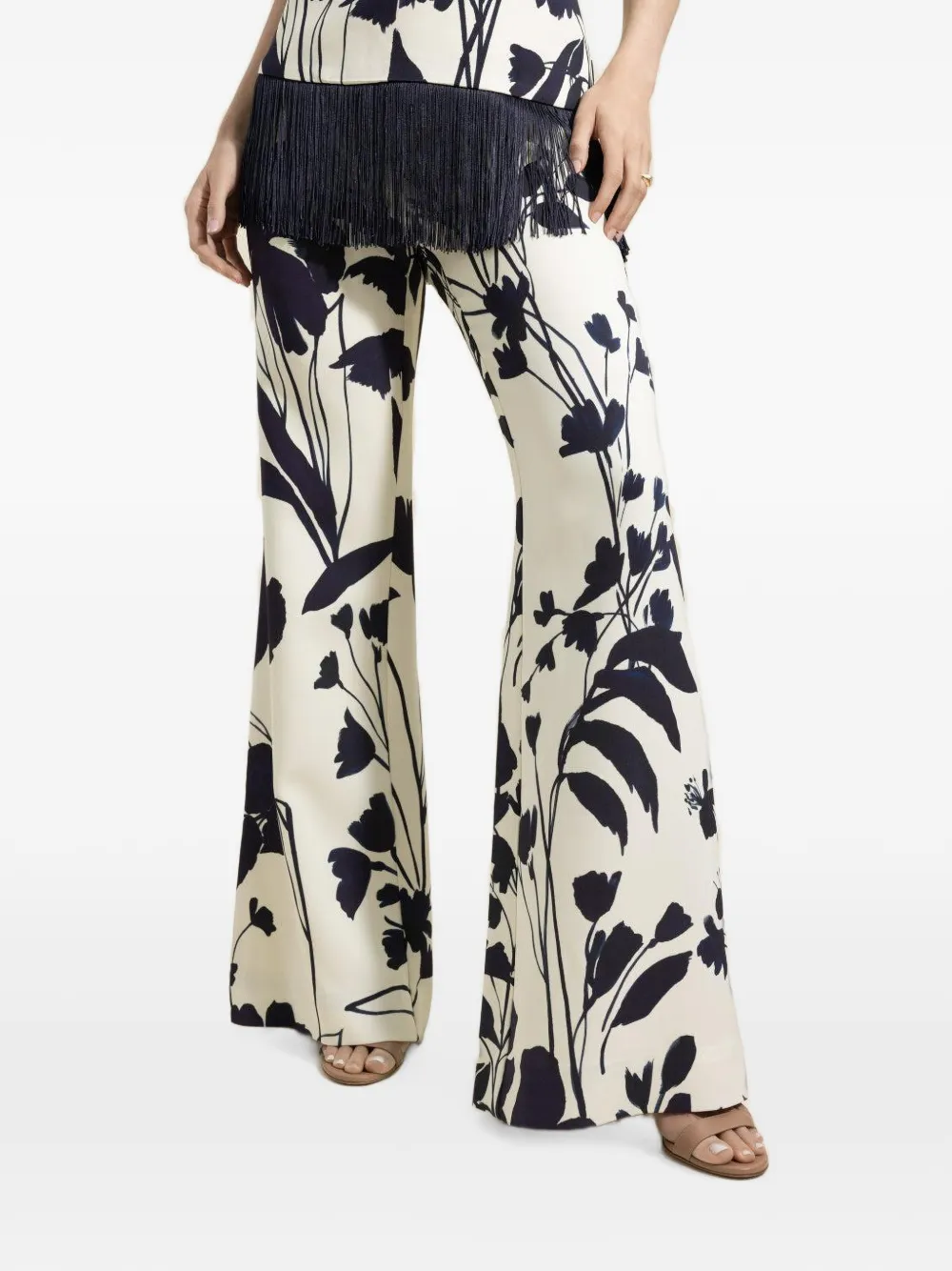 Cara Pisa broek met bloemenprint Beige