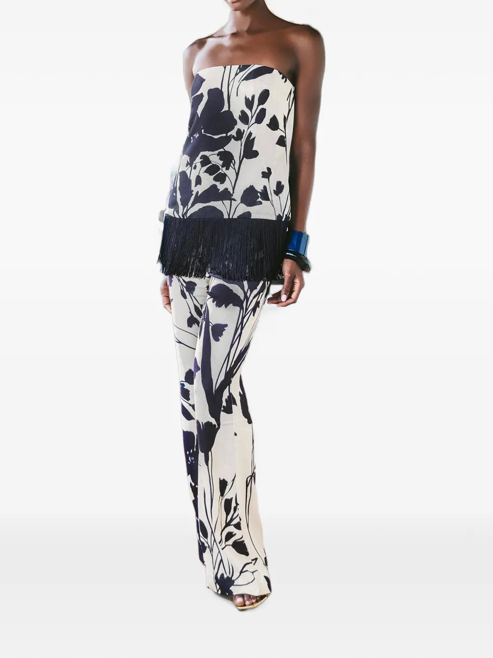 Cara Pisa broek met bloemenprint Beige