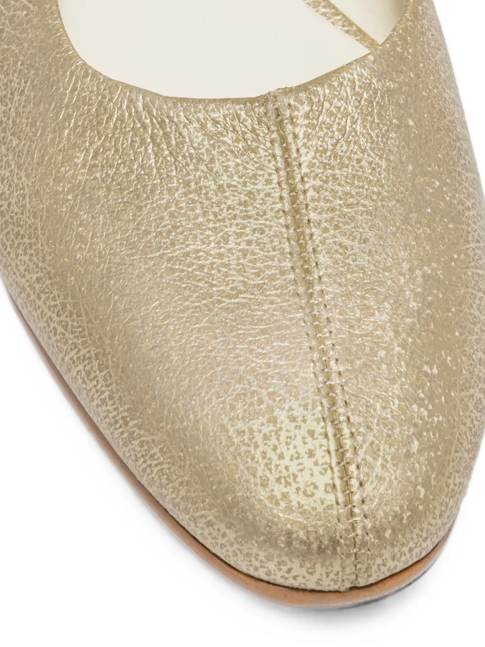 Bernardo Nero pumps met metallic-effect en vierkante neus Goud