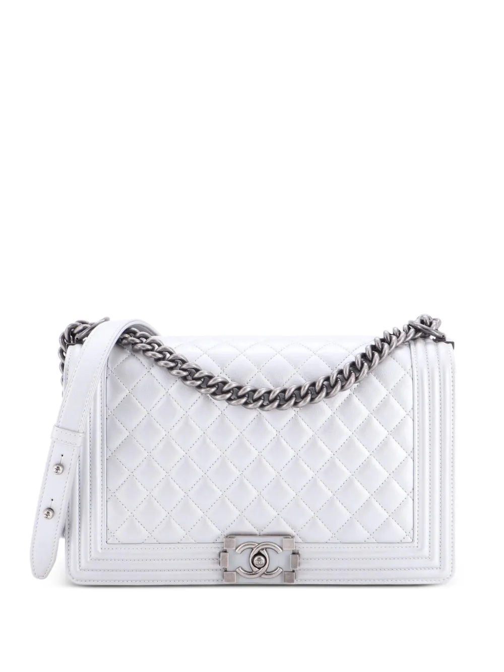 CHANEL Pre-Owned Boy Flap Bag Quilted Metallic Calfskin New Medium shoulder bag - Silver