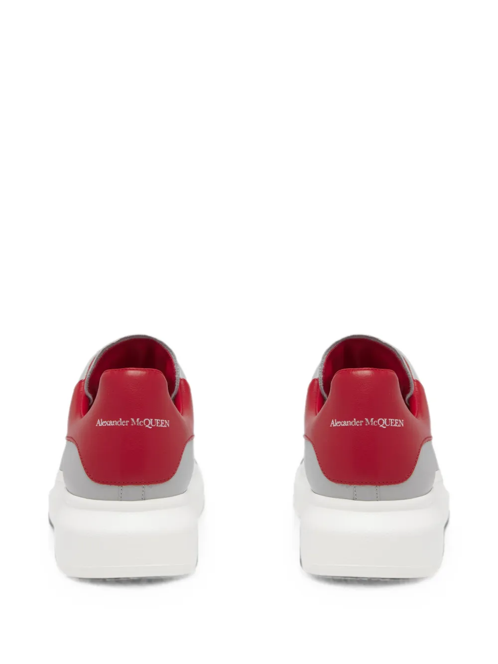 Alexander McQueen chunky leather sneakers Grijs