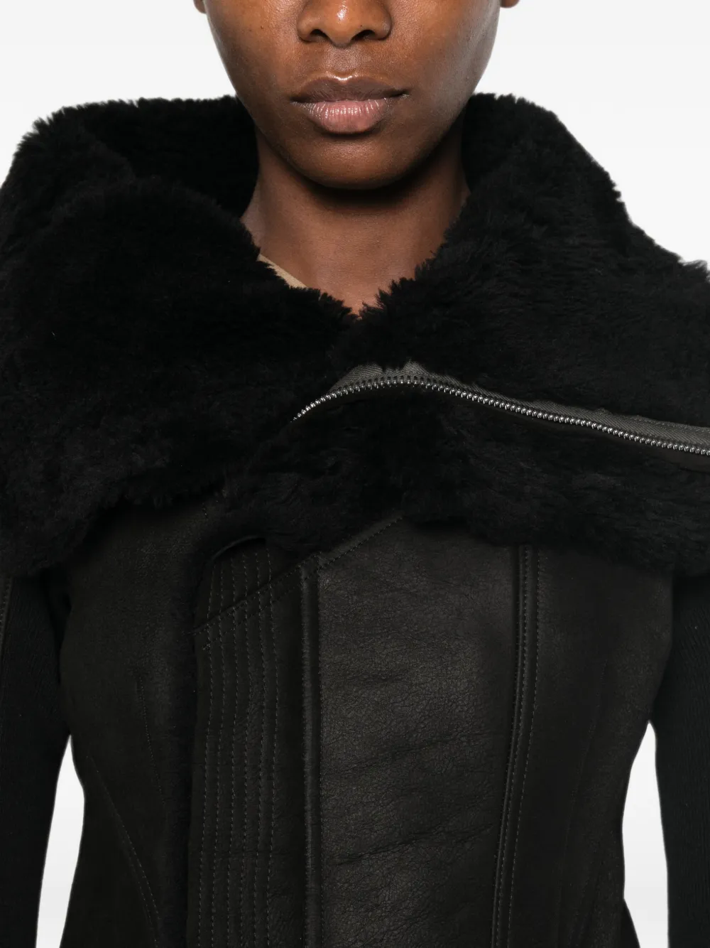 Rick Owens Naska asymmetrisch jack met lammy afwerking Zwart