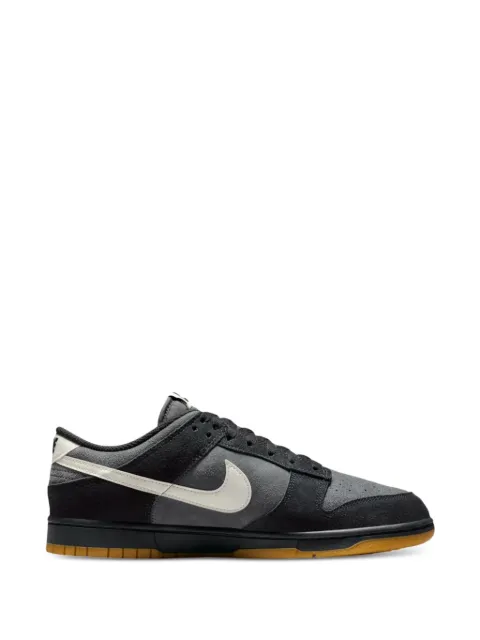Nike Dunk Low Retro SE sneakers