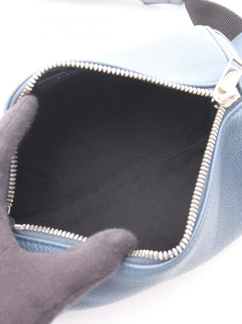 Dior Pre-owned 2010-2026 Atelier Roller Crossbody Bag in Blue, view 4