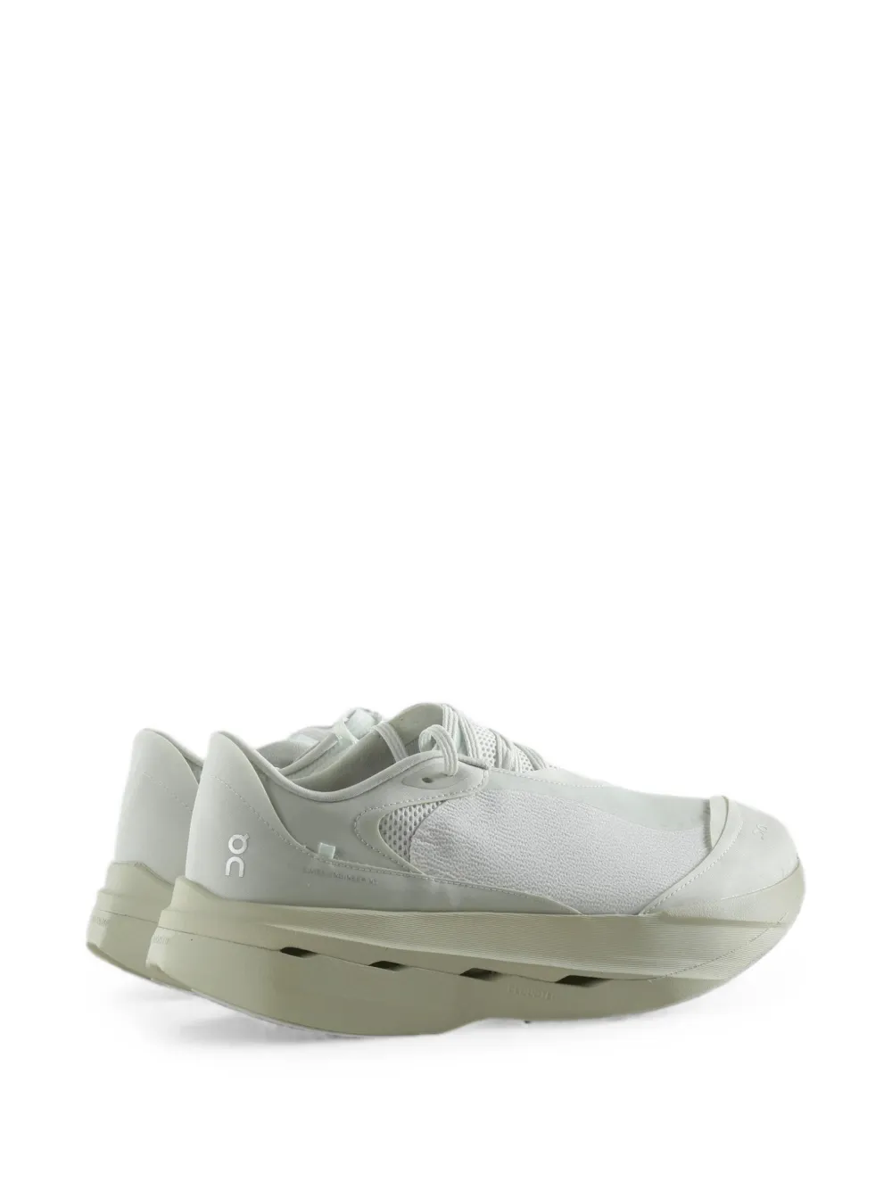 On x PAF Cloudboom Volt Cloudtec sneakers Wit