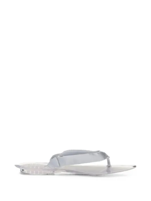 Alaïa sandales à bout pointu en satin