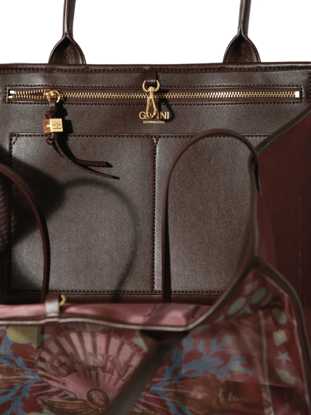 GANNI Mesh shopper met grafische print Bruin