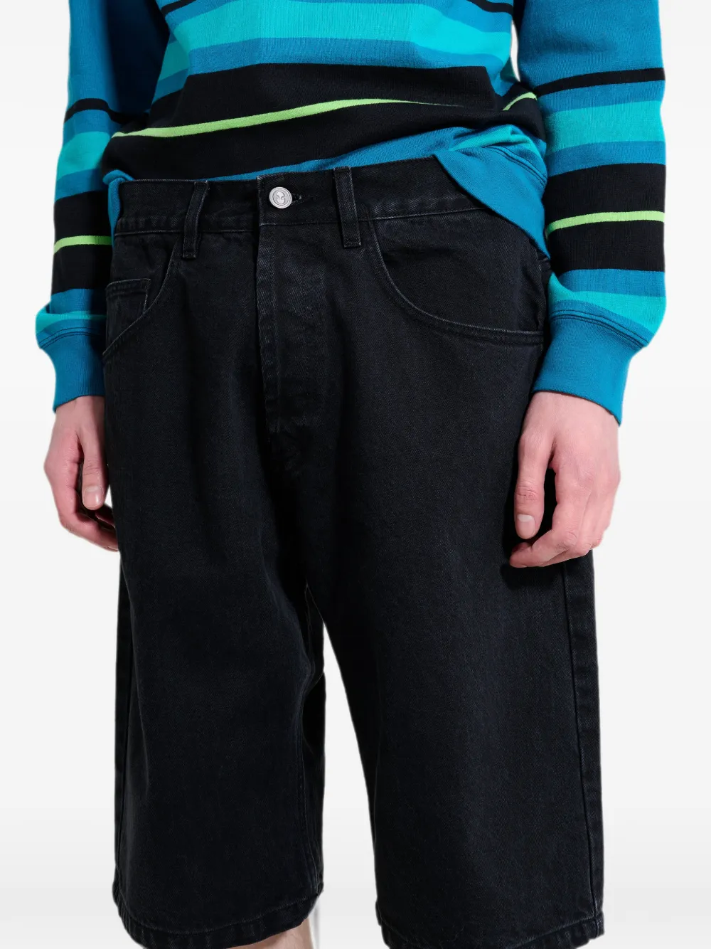 NO PROBLEMO Shorts met geborduurd logo Zwart