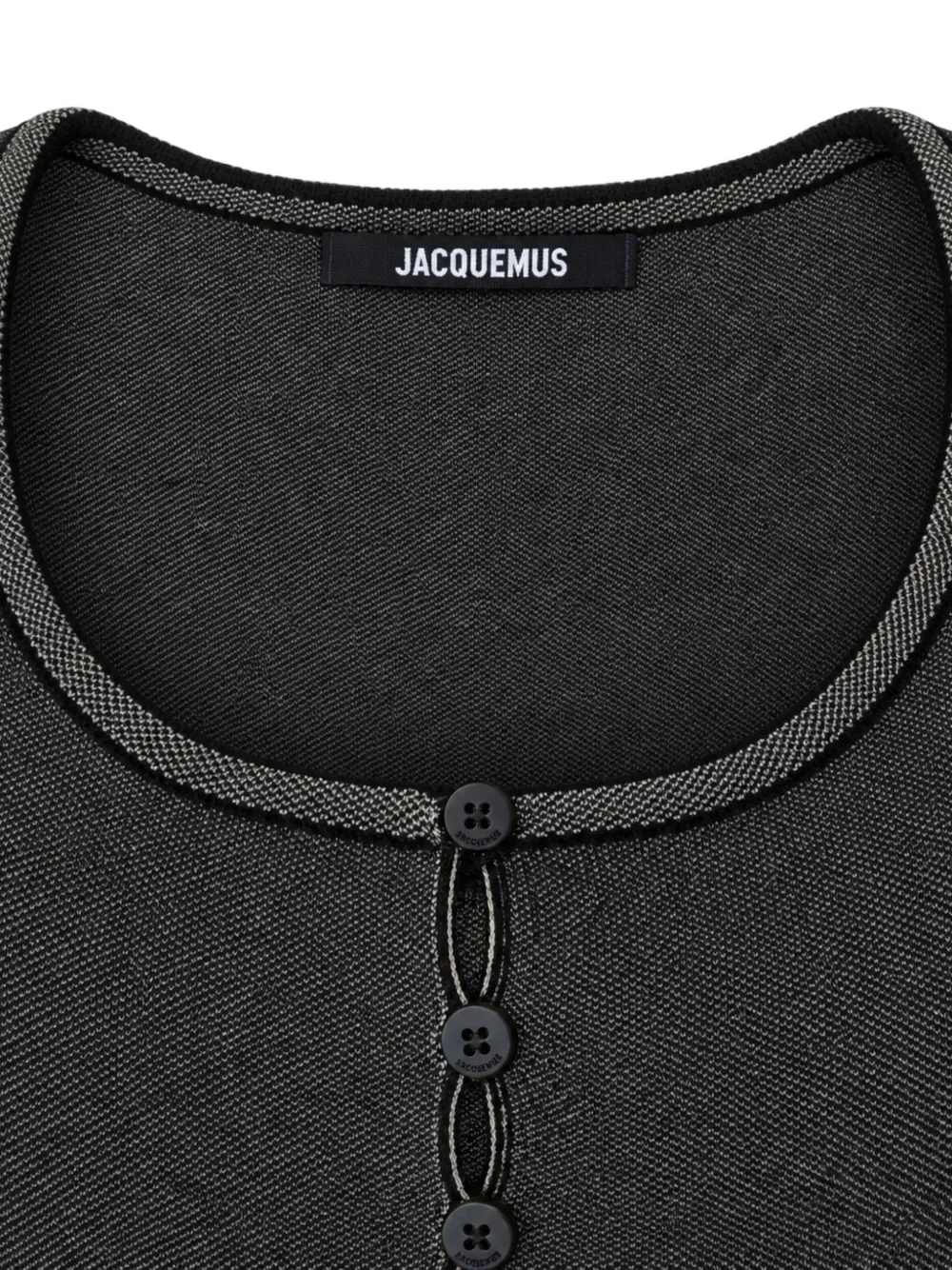 Jacquemus Sera vest met diepe ronde hals en knopen Grijs