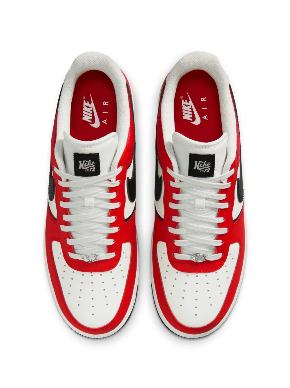 Nike 에어 포스 1 '07 Lv8 스니커즈 In Multi