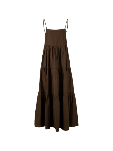 Matteau vestido largo con diseño a capas