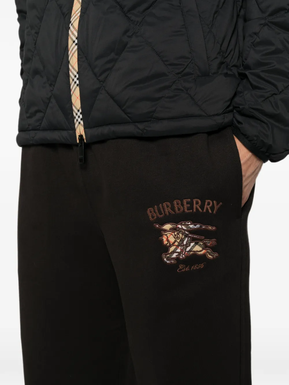 Burberry Trainingsbroek met geborduurd logo Bruin