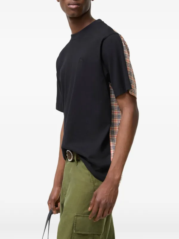 BURBERRY 肩チェックTシャツ Burberry チェック Tシャツ | ブラック | FARFETCH JP