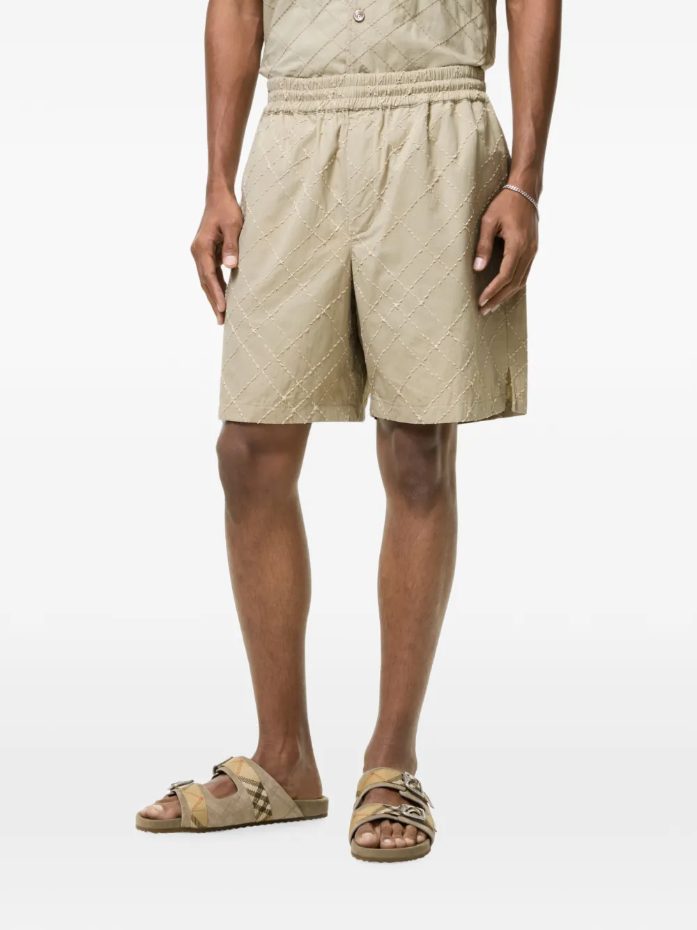 Burberry Geruite katoenen shorts met borduurwerk Beige