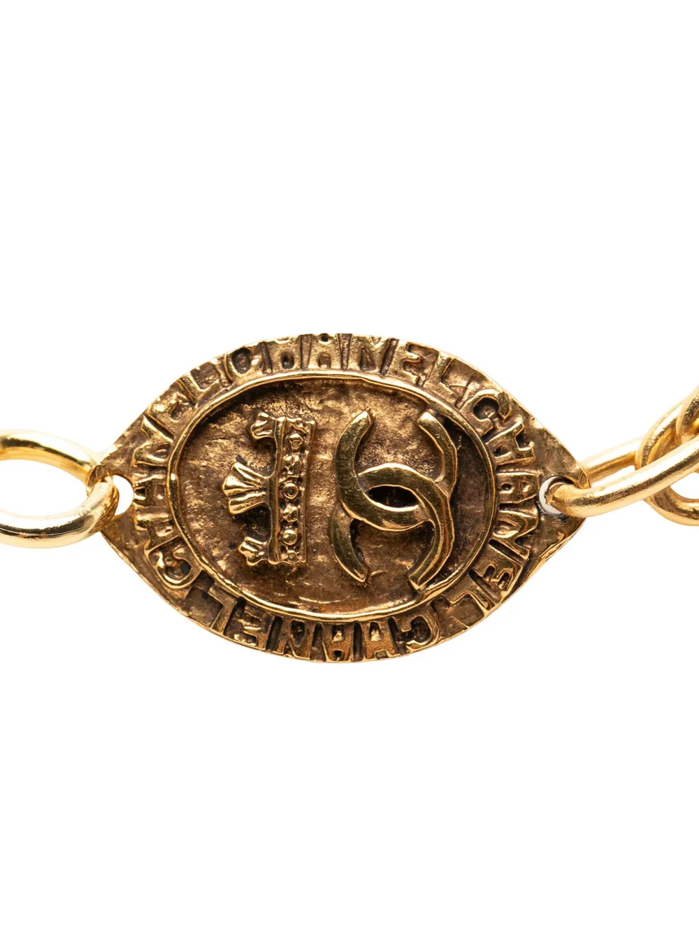 CHANEL Pre-Owned 1970-1980 CC Gold Plated Oval Medallion Pendant Double Chain Necklace costume necklace - Oro