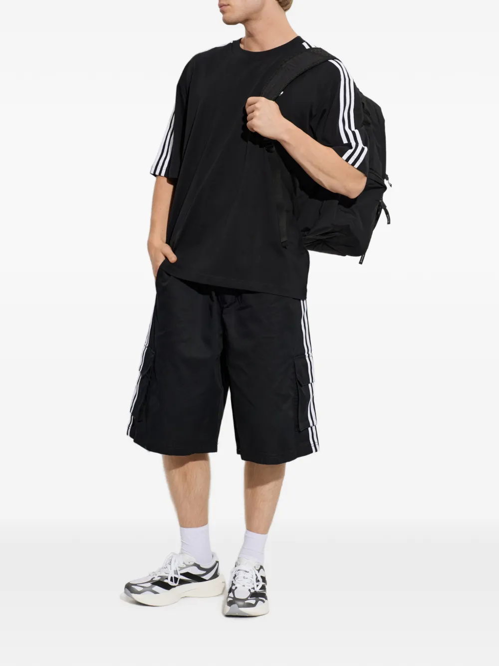 adidas x Willy Chavarria side-stripe cargo shorts Zwart