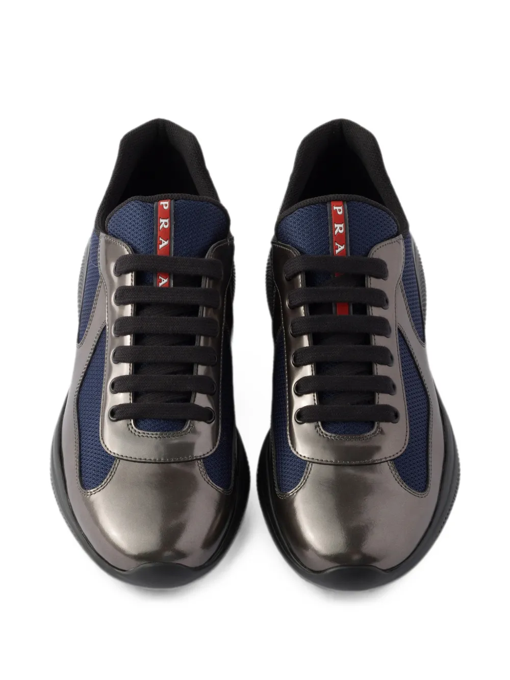 Prada America's Cup sneakers van metallic leer en fietsstof Grijs