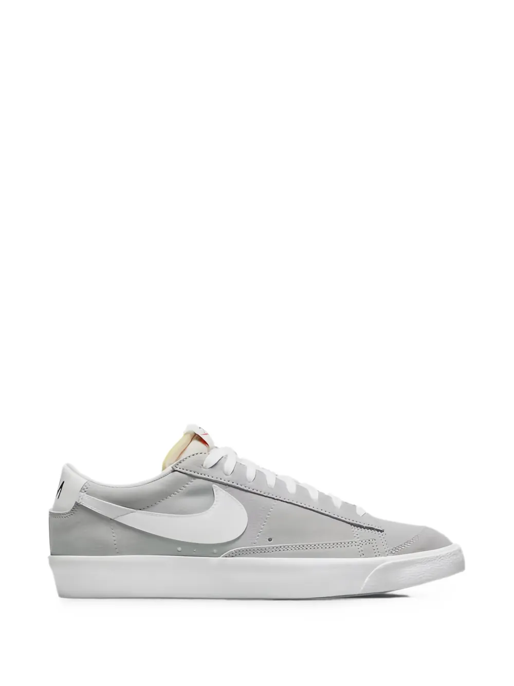 Nike Blazer Low sneakers - Grau